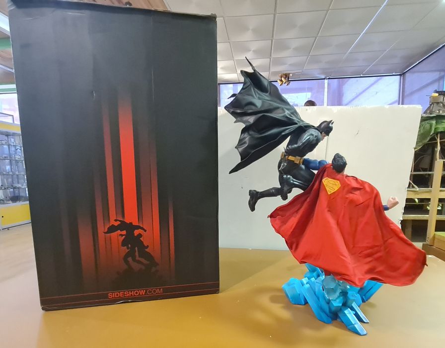 Dc Sideshow superman vs batman estatua de resina
