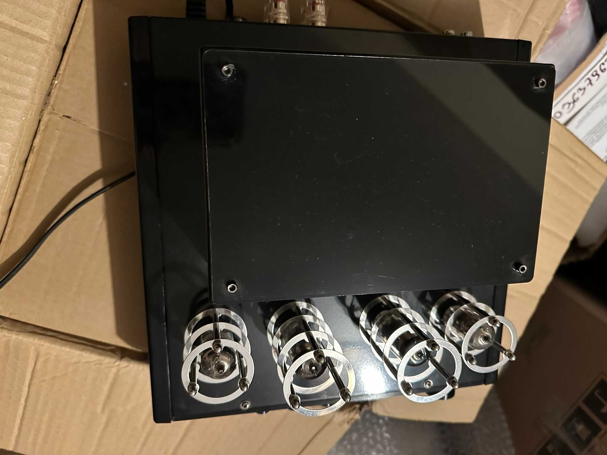 AUNA Amp VT wzmacniacz lampowy 2x35W RMS