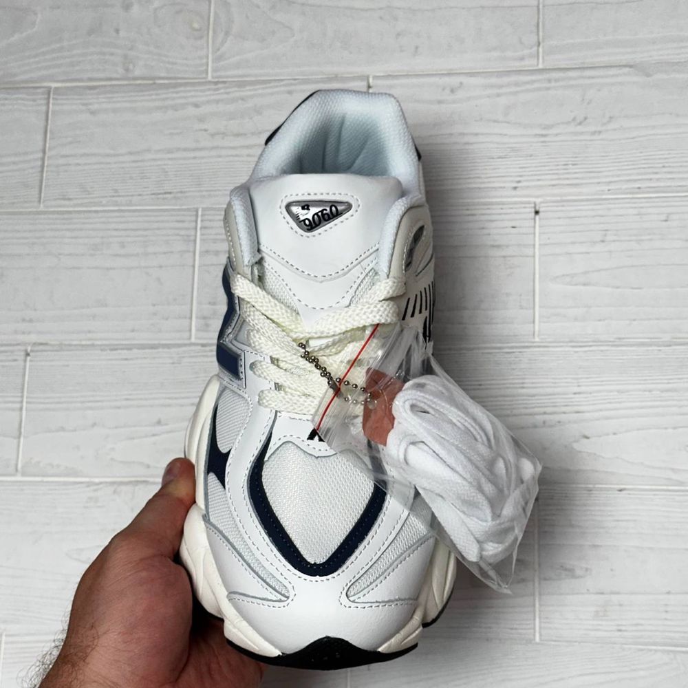 Чоловічі кросівки new balance 9060