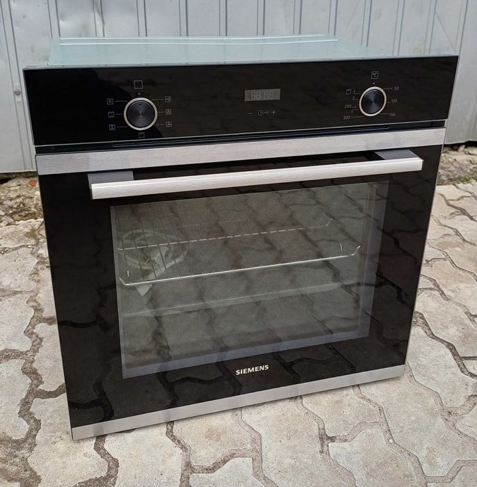 Встраиваемый духовой шкаф Сименс Siemens HB213ABS0 черный