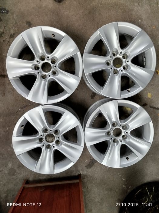 Komplet AluFelg BMW Seria 5 (F10,F11) 8Jx17 (5x120,ET30)