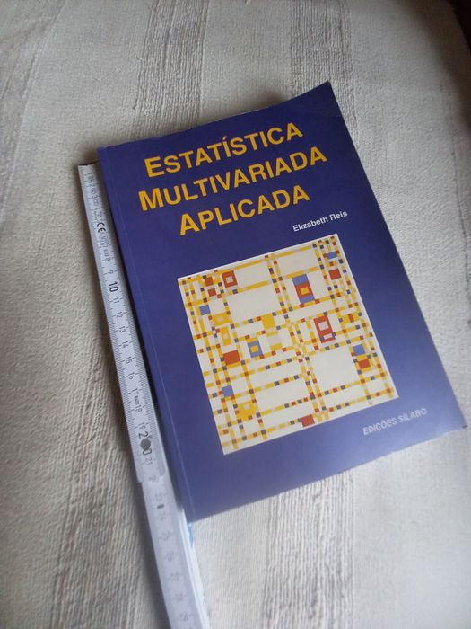 Estatística Multivariada Aplicada de Elizabeth Reis