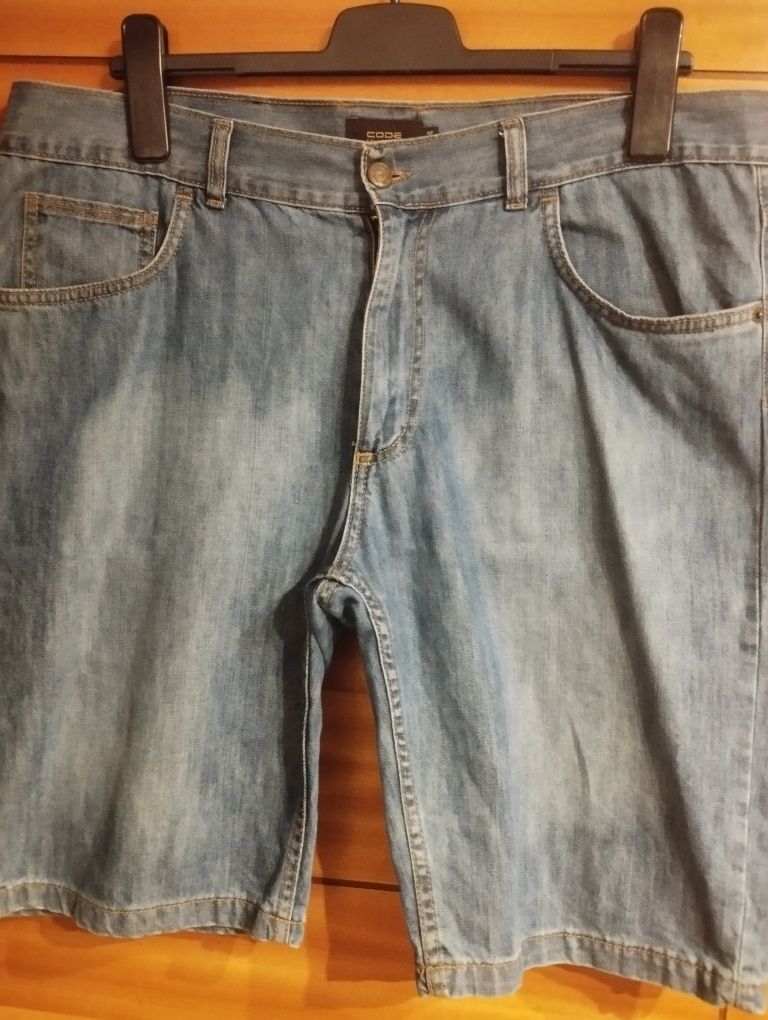 Calções de ganga de homem n, 44 como novos