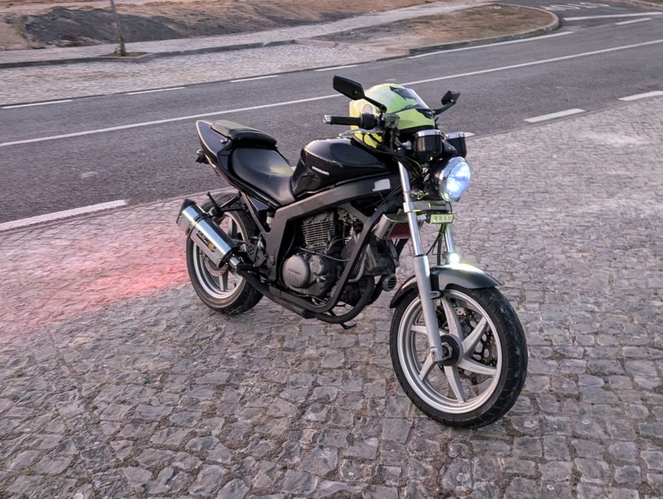 Moto 125cc Sem Igual