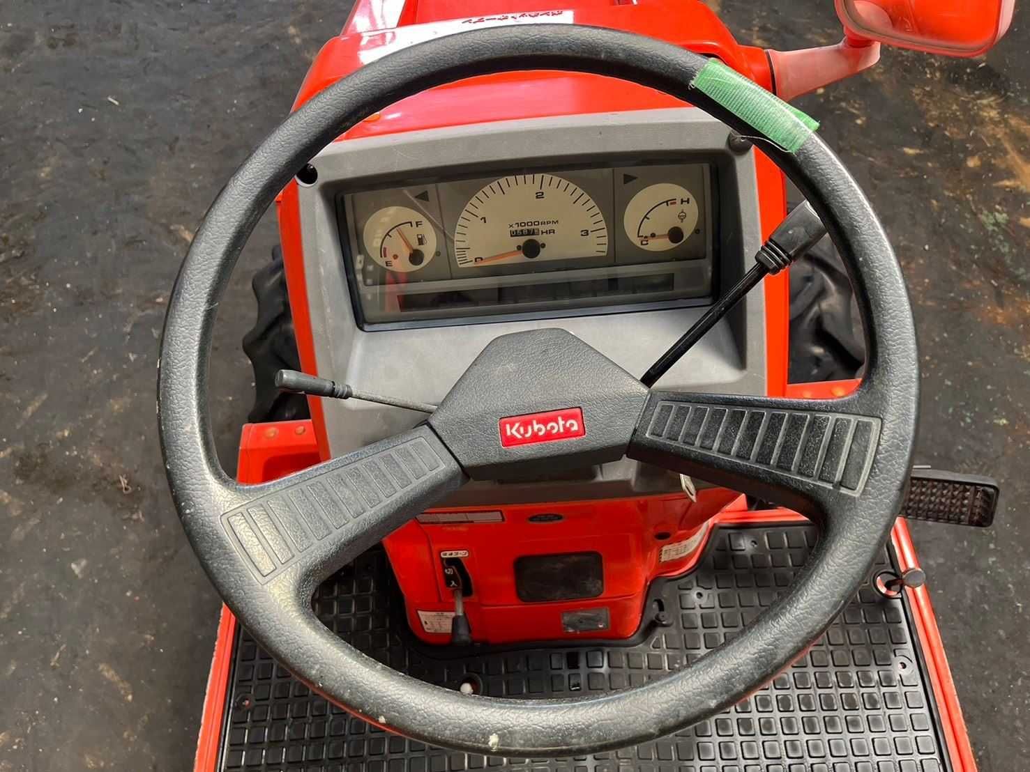 Traktor Kubota A-155DT