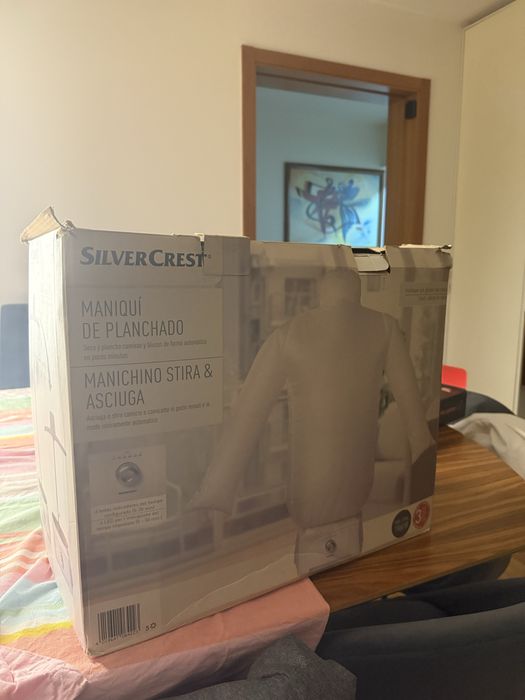 Boneco  ferro de Engomar passar  SilverCrest NUNCA USADO