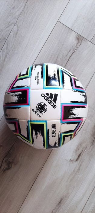 Piłka adidas uniforia rozmiar 5