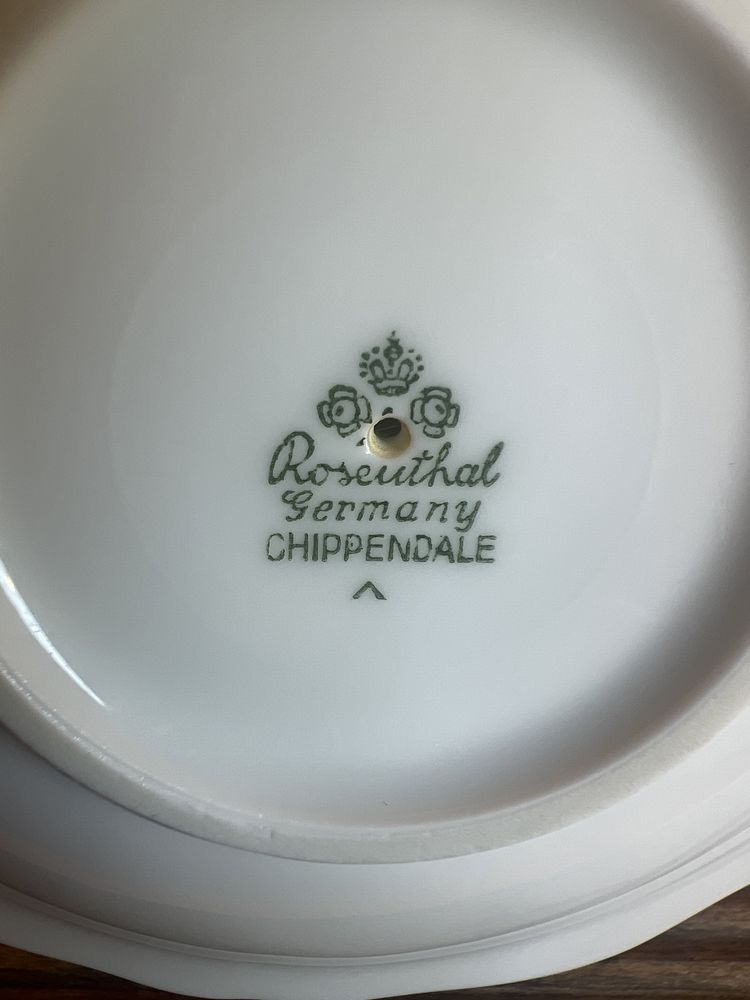 Sprzedam sygnowane porcelanowe  kieliszki do jajek firmy Rosenthal.