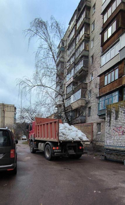 Послуги вантажників. Вивезення сміття недорого.