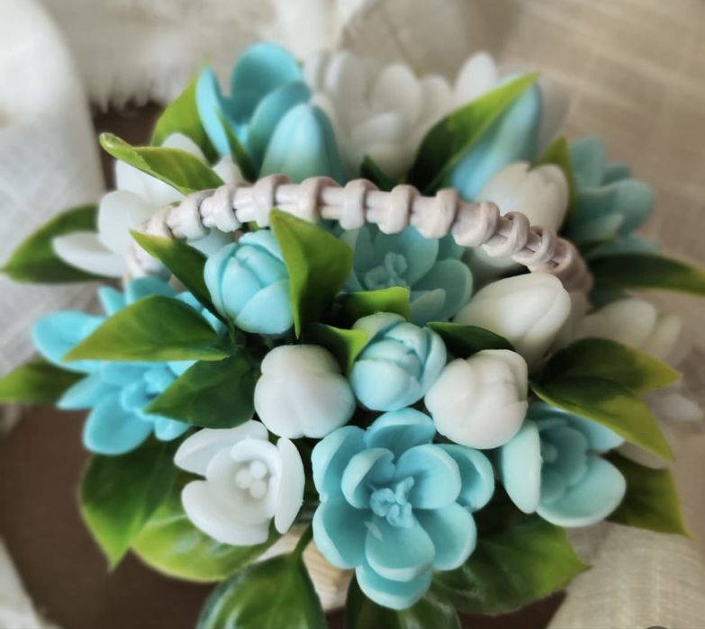 Квіти до дня вчителя!Квіти з мила!День народження