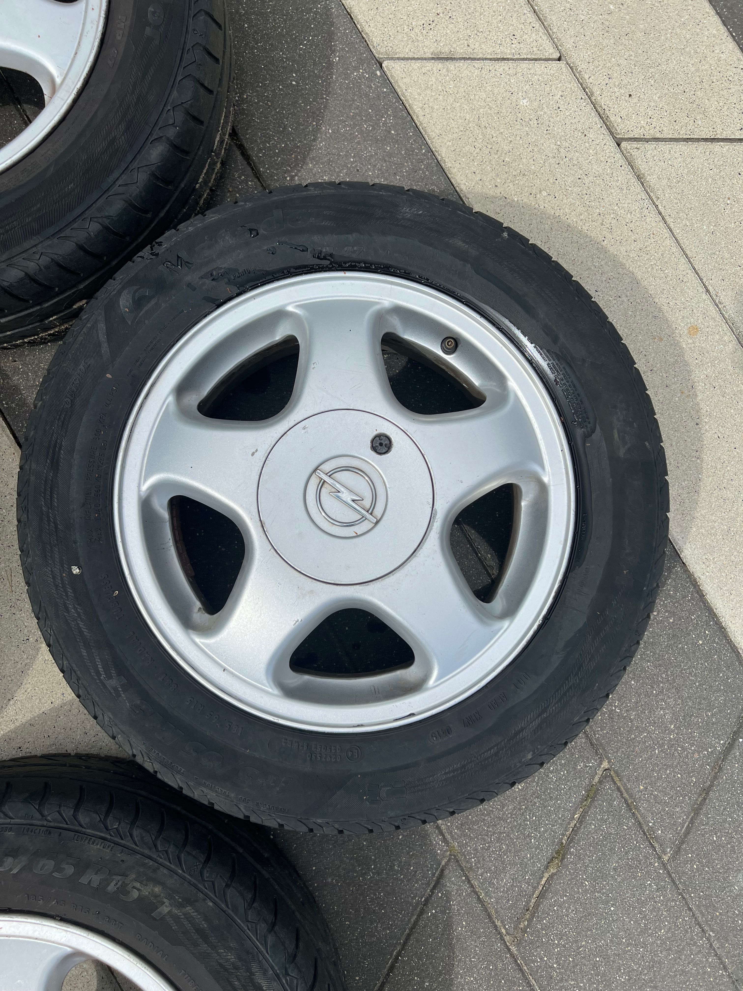 Sprzedam felgi aluminiowe Opel