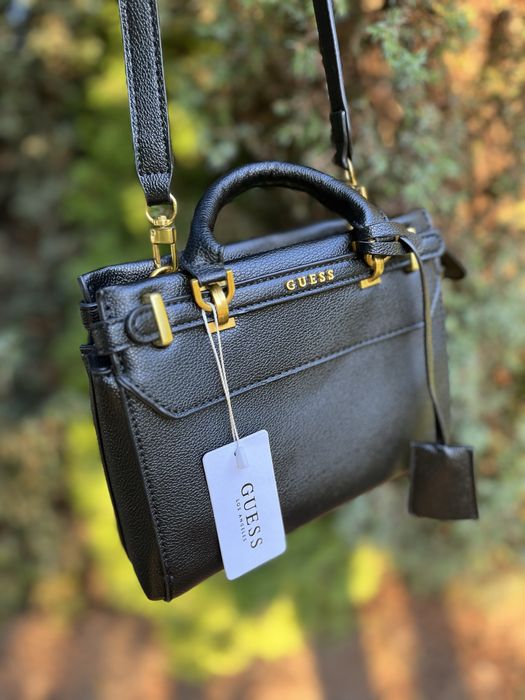 Сумочка жіноча Guess