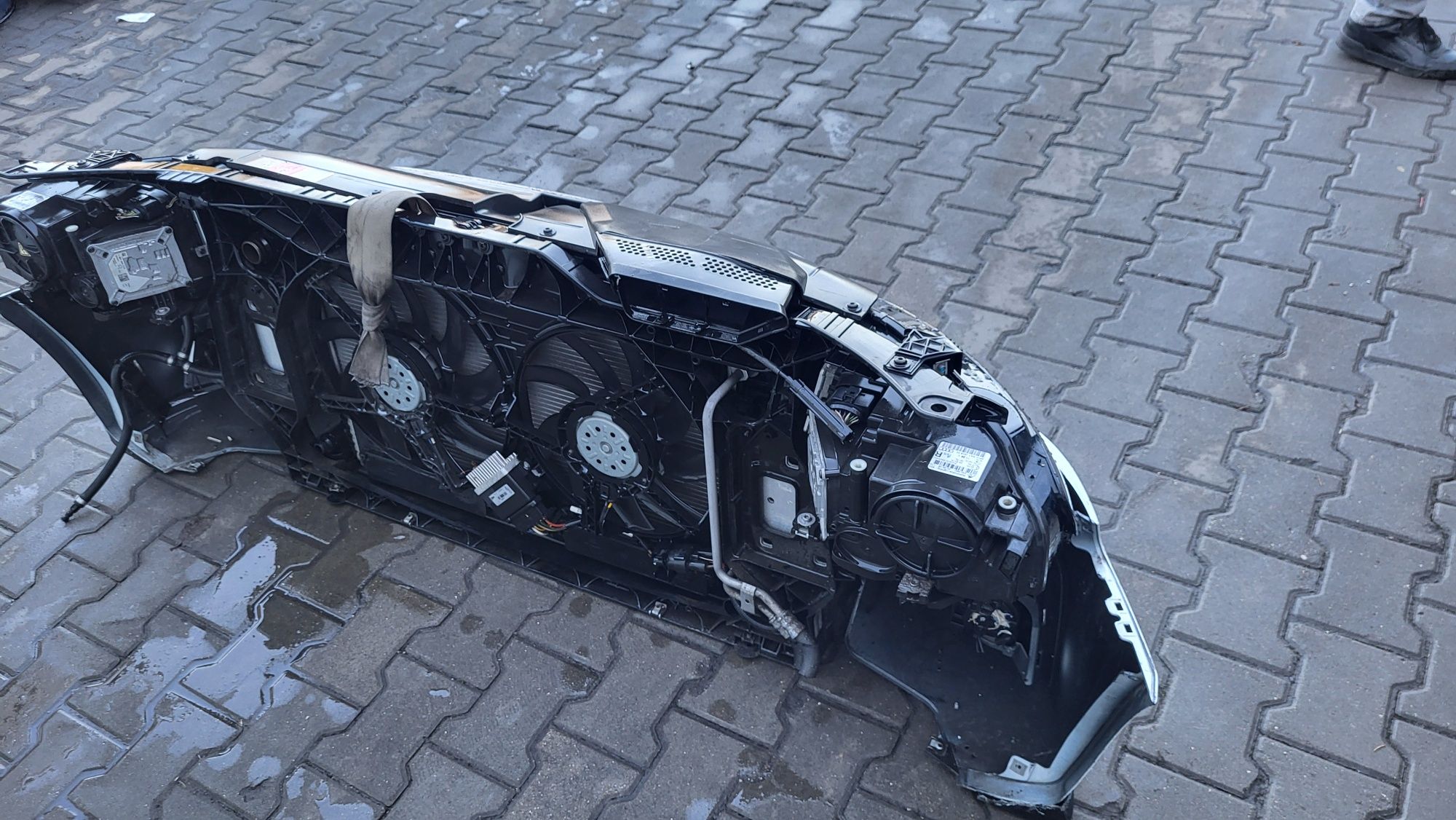 Przód audi a4 b8 xenon tuning wzmocnienie spryskiwacz