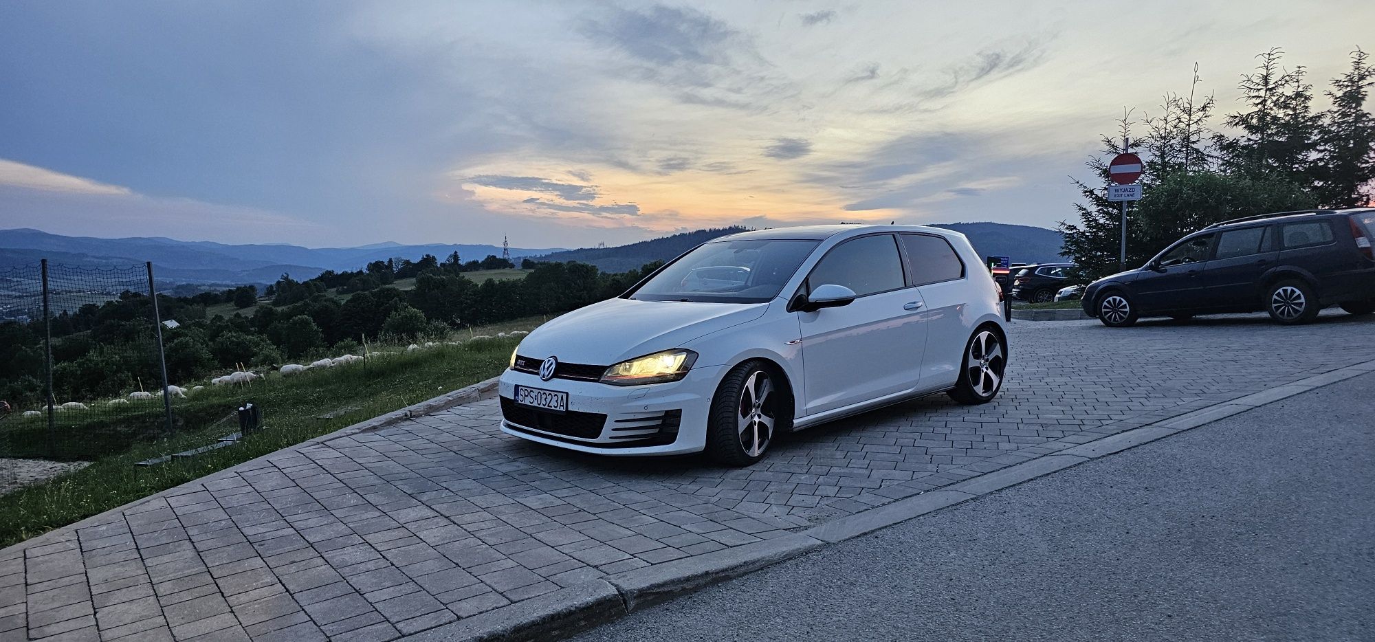 Volkswagen Golf 7 GTI Performance