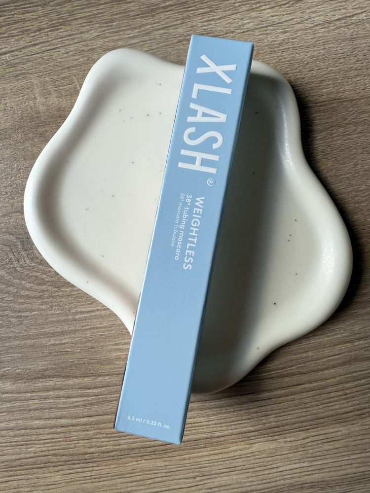 XLash tusz do rzęs Mascara Weightless Black