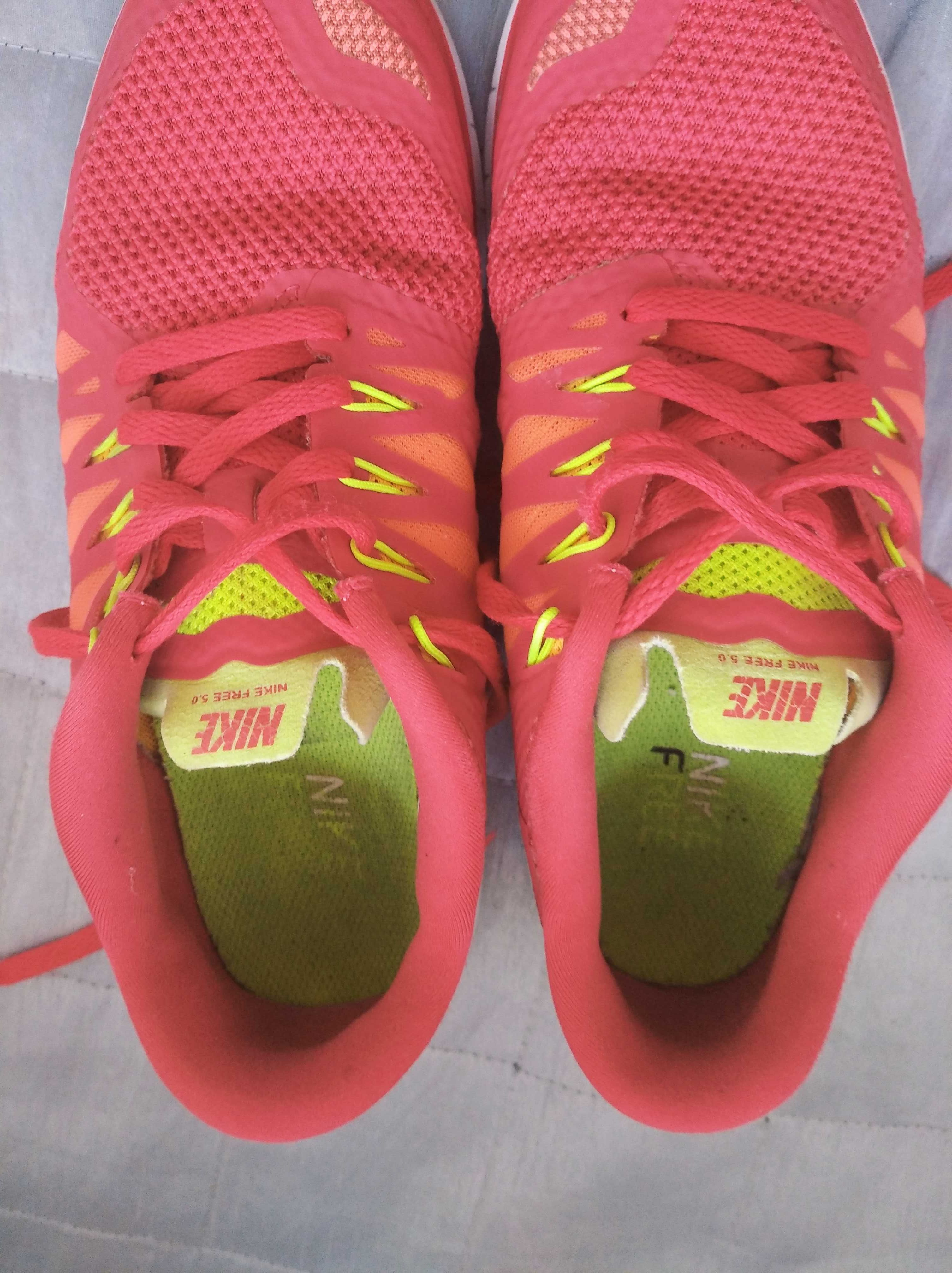 Nike Run Free 5.0 Red, r.38