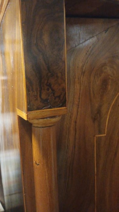 Szafa XVlll wiek sprzedam. Antyk