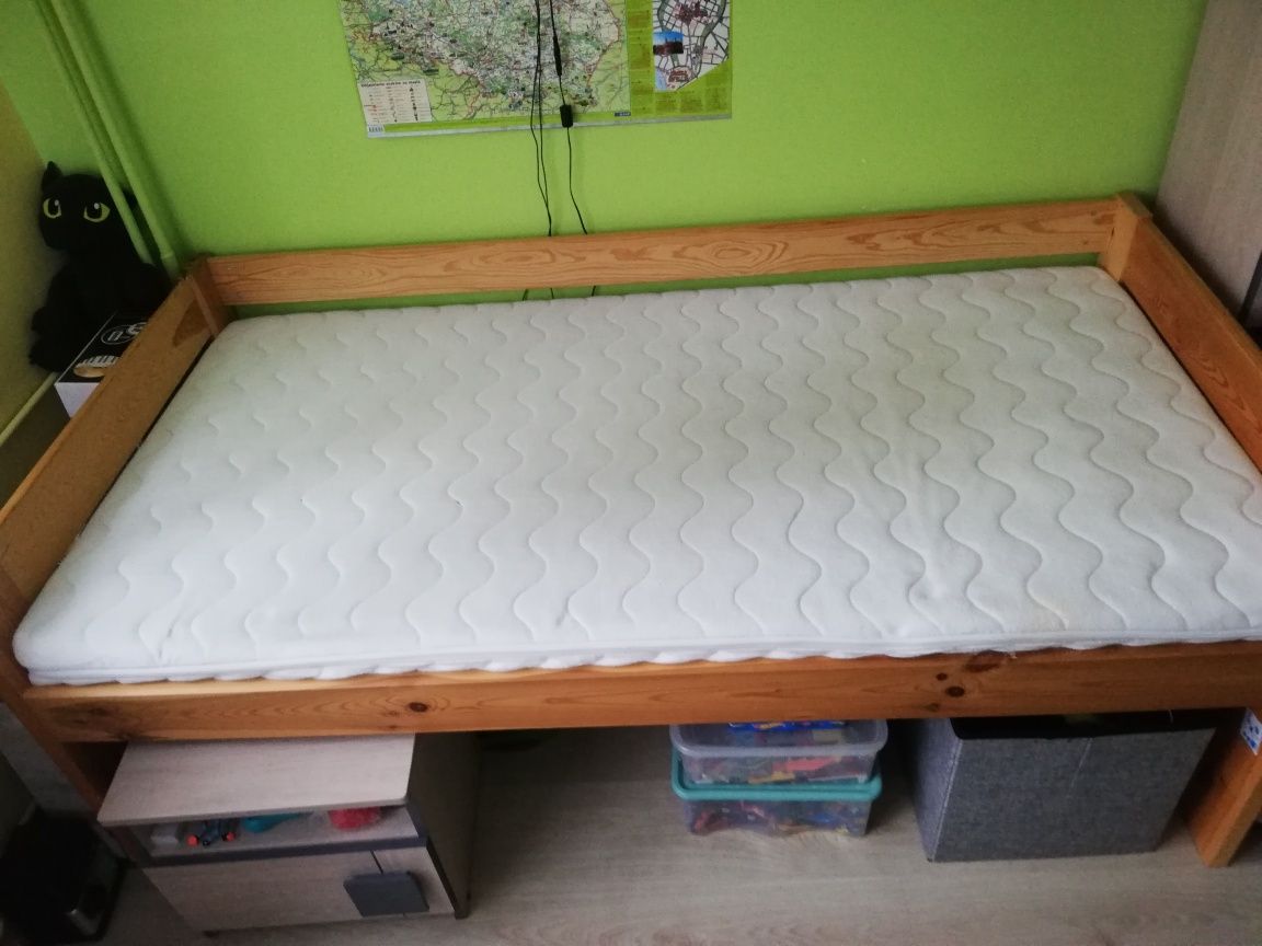 Łóżko jednoosobowe z materacem 90x180