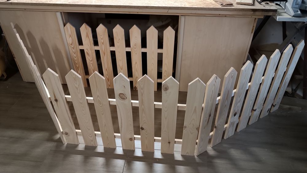 Płotek ogrodzeniowy ogrodowy