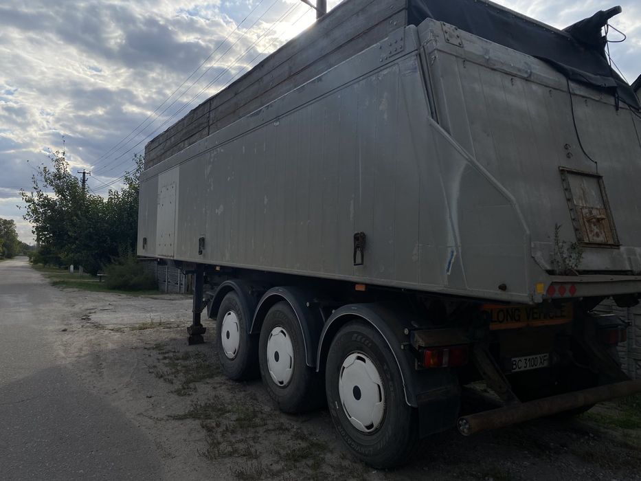 Продам полупричіп самоскид  Novatrail 2003р