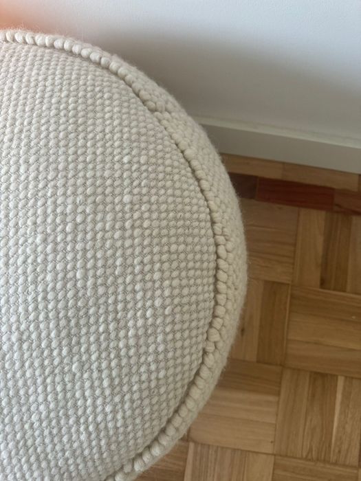 Pufe de casa - bege