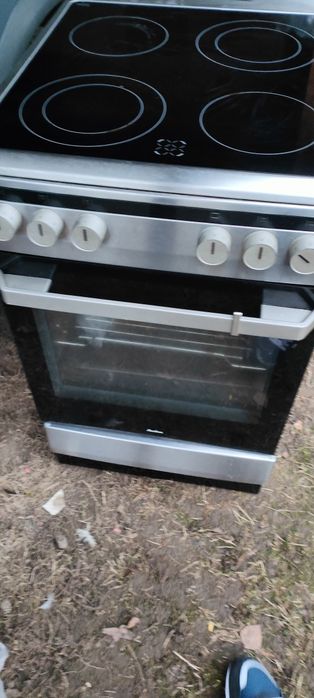 Kuchenka  ceramiczna Amica