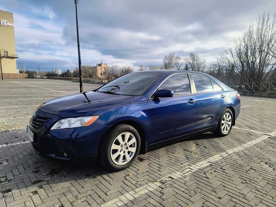 Продам хорошую Тоёту!!!