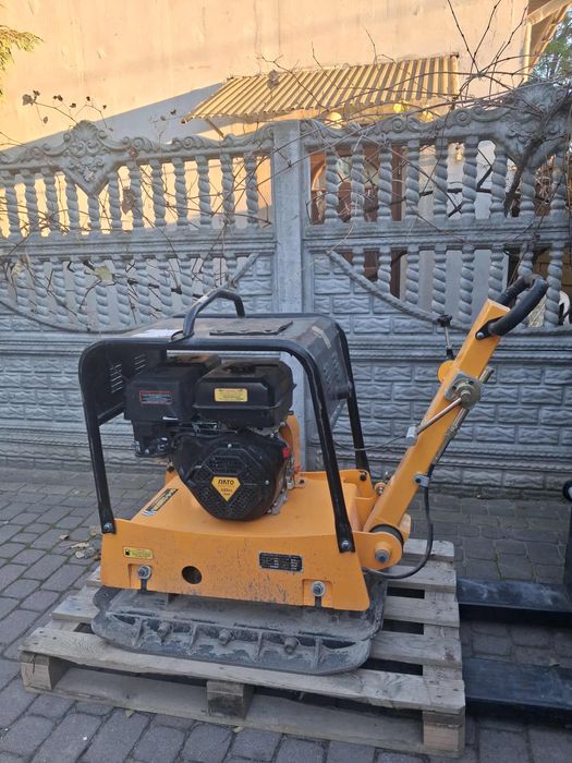Zagęszczarka 250kg z rewersem