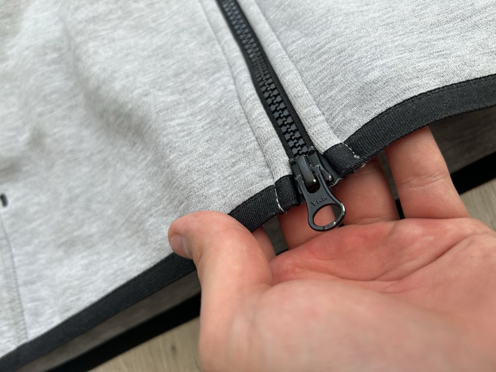 Зіпка nike tech fleece