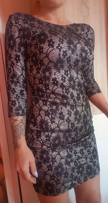 Sukienka sylwestrowa koronka