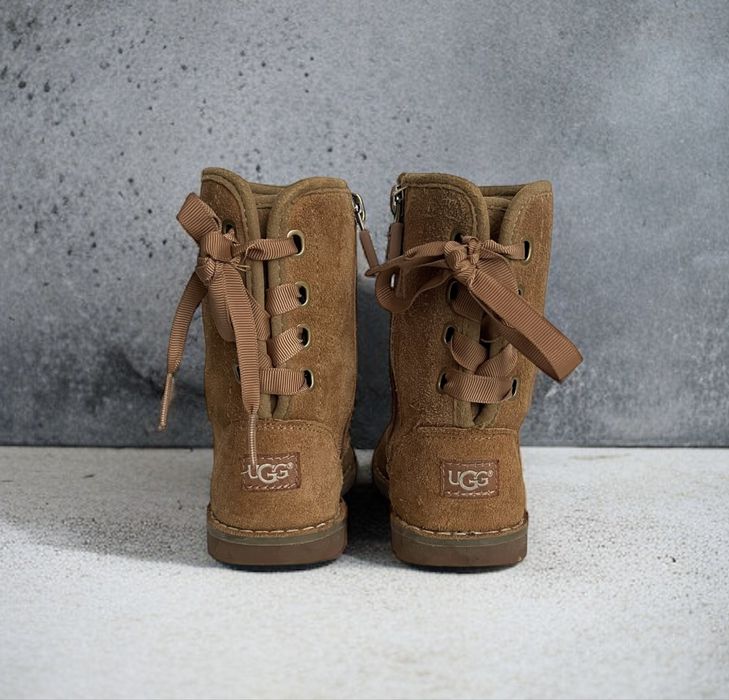 Демісезонні чоботи UGG для дівчинки