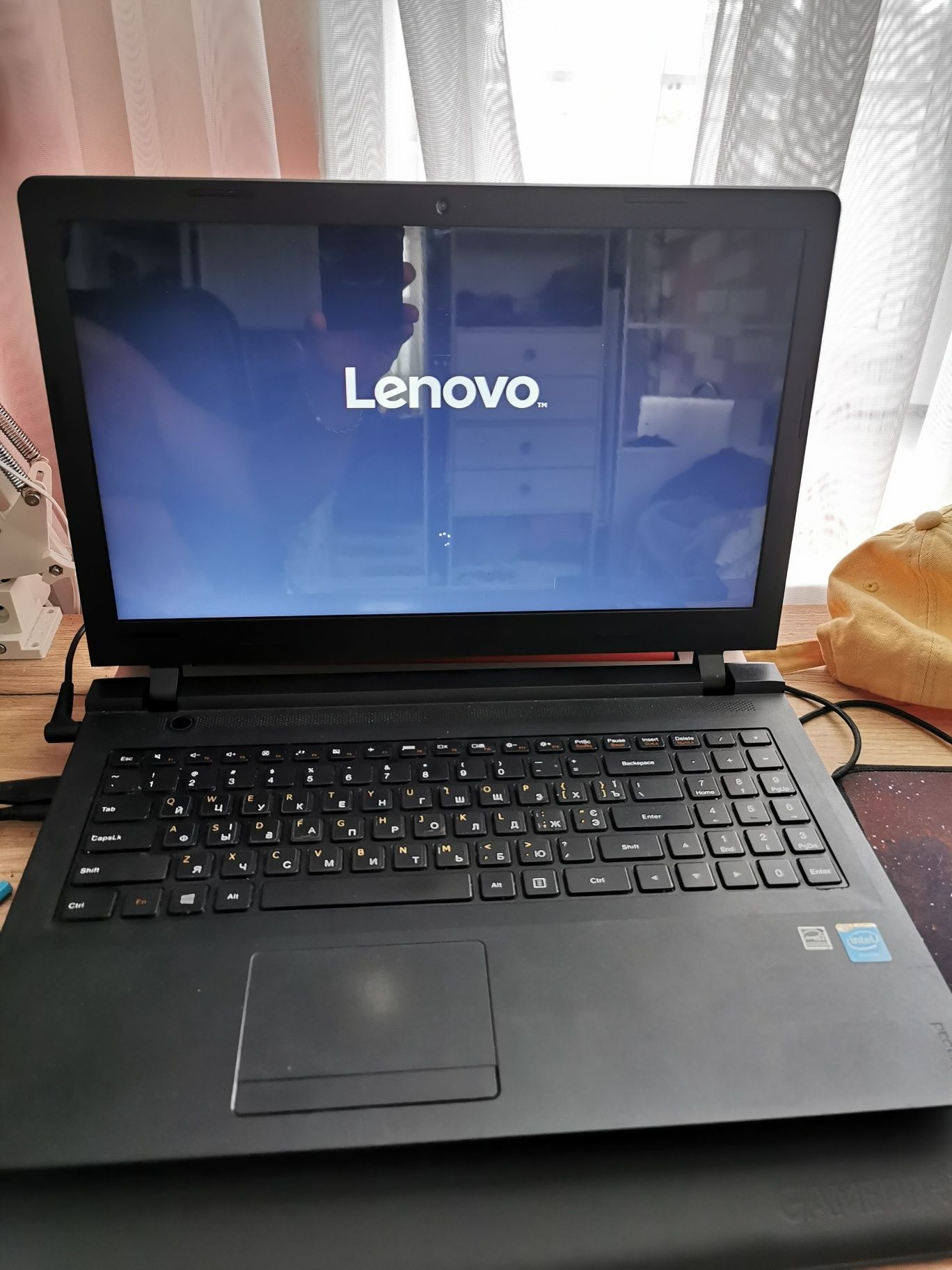 Ноутбук Lenovo, ноут