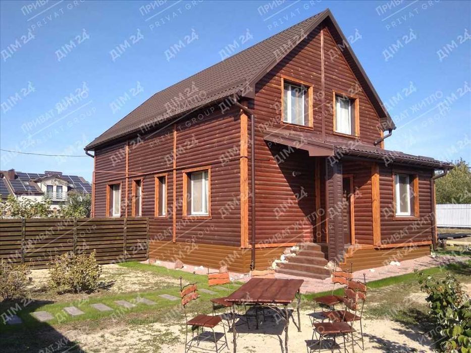 Просторий дуплекс із душею — Ваш ідеальний дім у селі Гора!