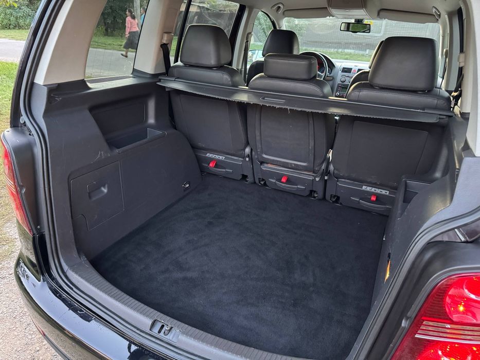 Фольксваген тоуран