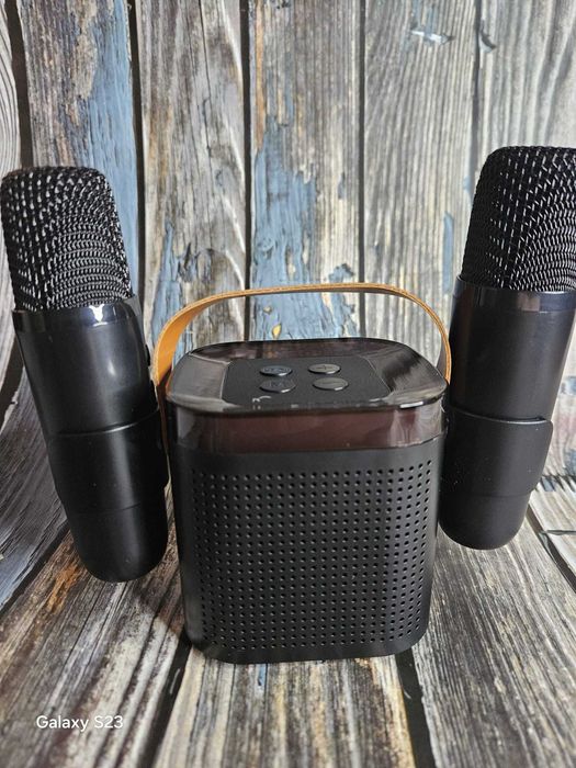 Mini zestaw do karaoke - głośnik i 2 mikrofony