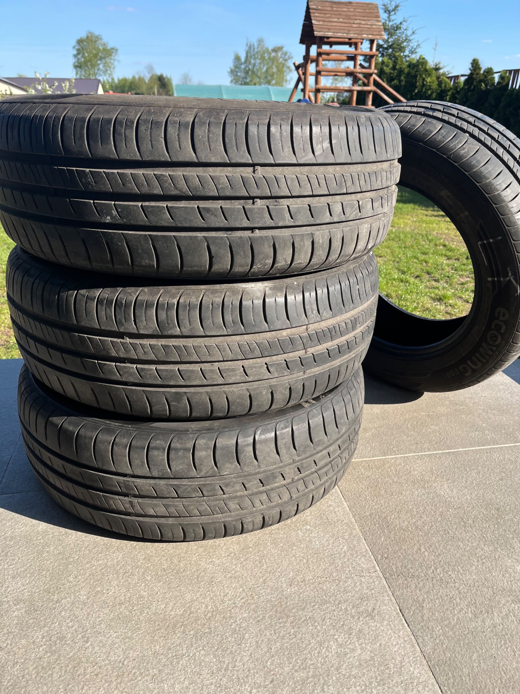 Opony Kumho ecowing  215/60R16