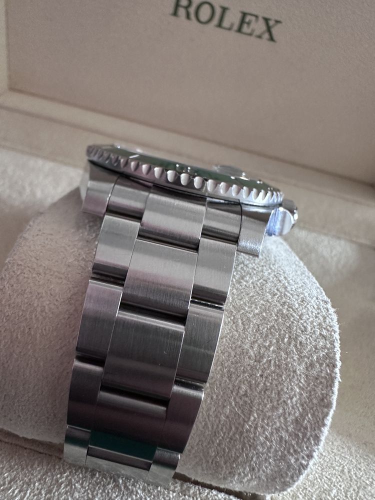 Rolex Submariner Date HULK 2019 full set