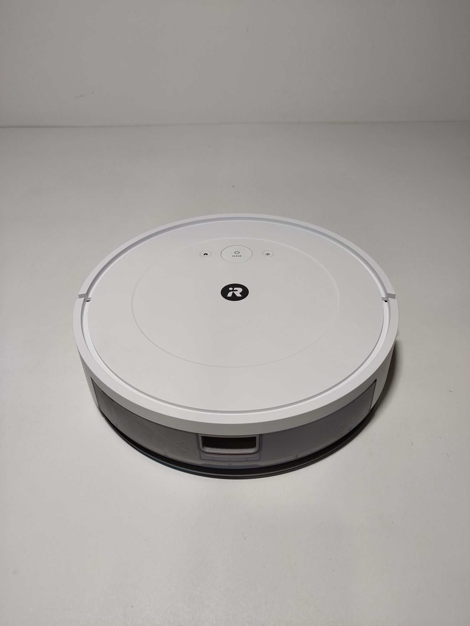 Robot sprzątający iRobot Roomba Combo Essential biały