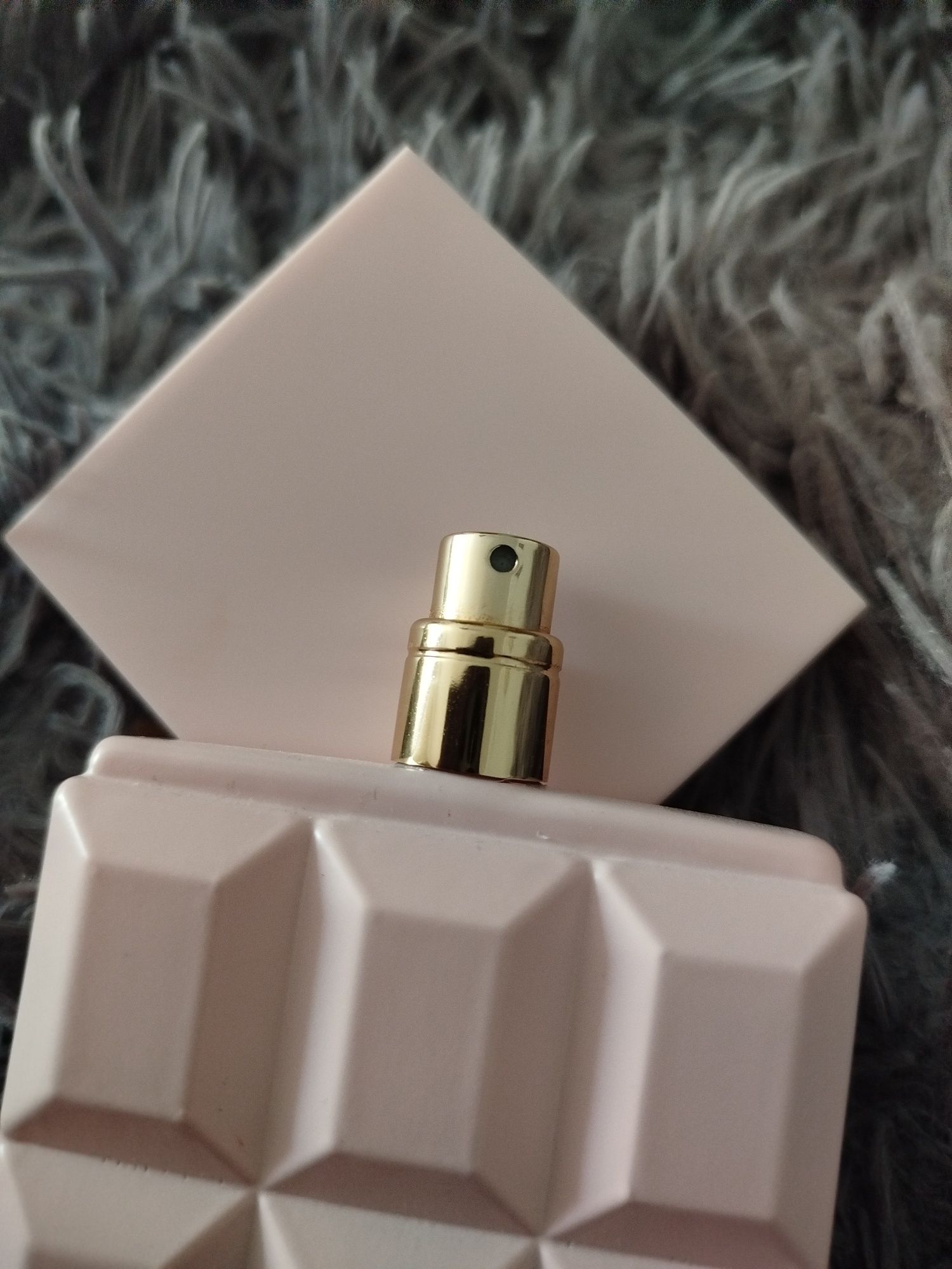 Perfumy Sabrina Carpenter 75ml