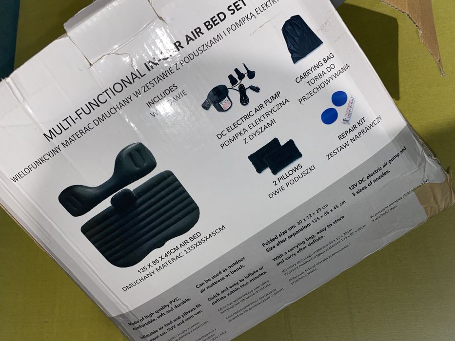 Materac dmuchany/łóżko samochodowe