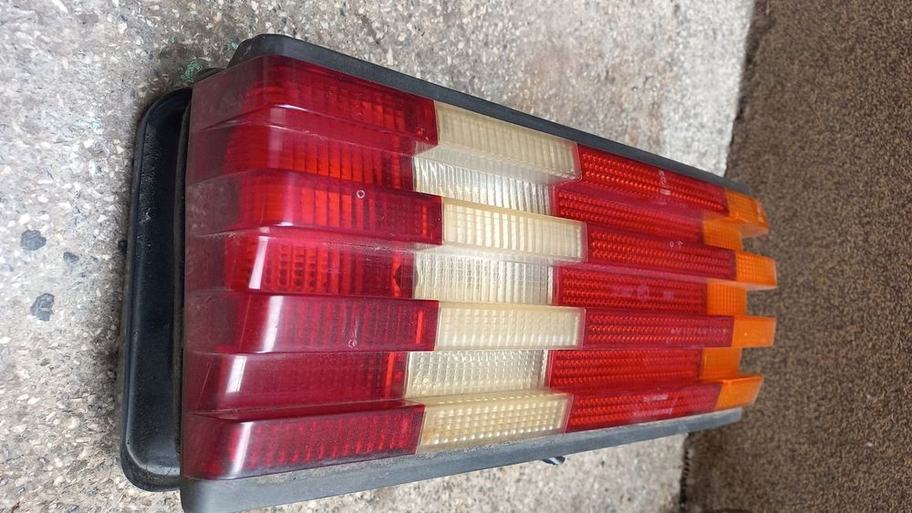lampa tył prawa mercedes w126 sec oryginał wwa