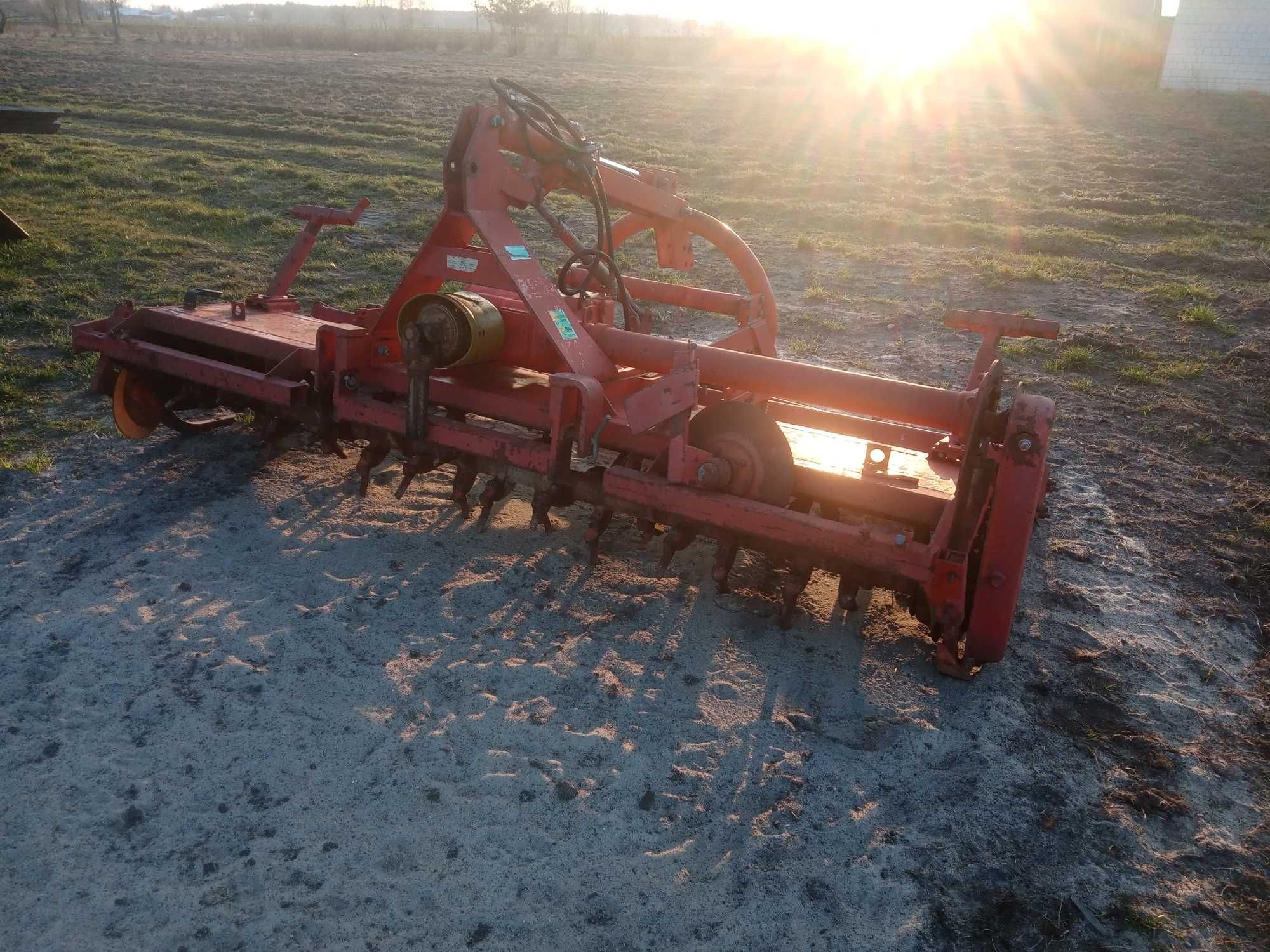 Brona wirowa  aktywny Rau Rototiller 3m hydropak