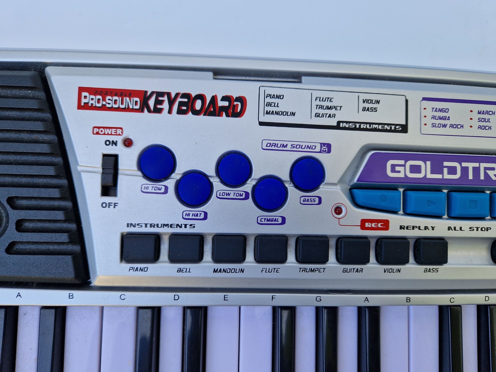 Pro-Sound KeyBoard - GoldTronic - Piano & Teclas