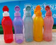 Garrafas de água tupperware