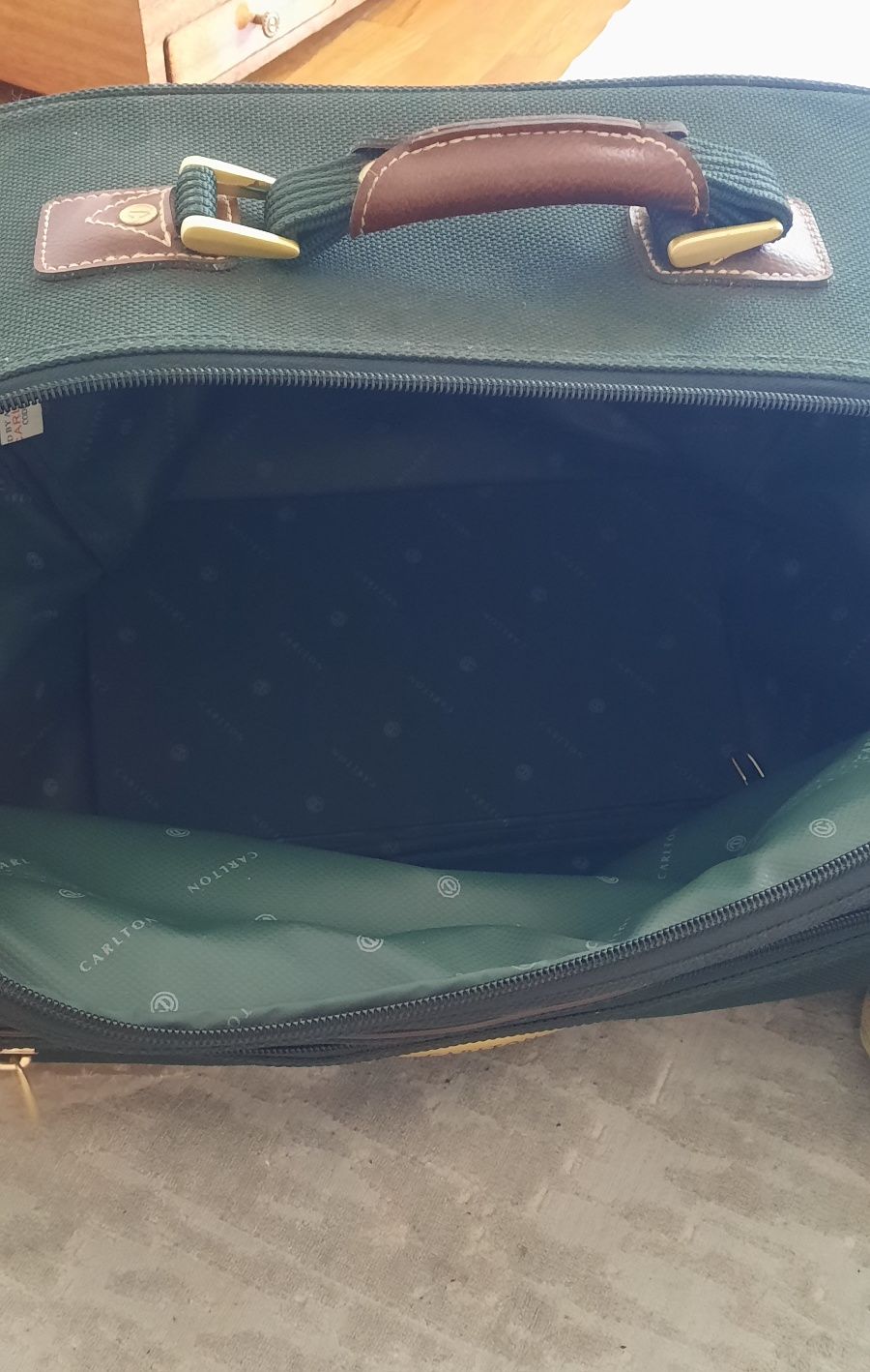 Mala pequena de viagem