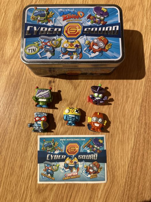 Figurki Zing z cyber squad