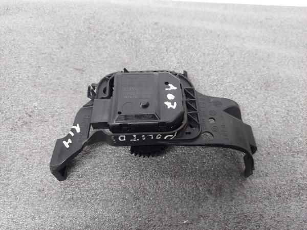 Motor da comporta da sofagem VOLKSWAGEN Polo (9N)