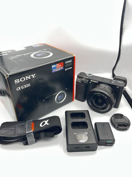 Sony a6300 z obiektywem  16-50mm + 2x  bateria Sony