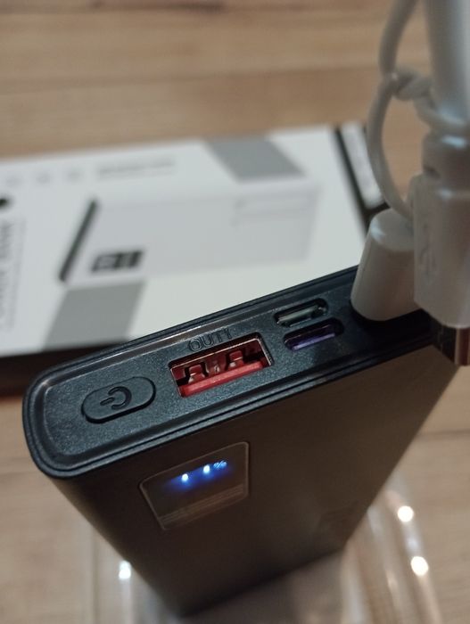 PowerBank 10000mAh, 22,5w- Szybkie Ładowanie/Fast Charge+ kabel Type-C