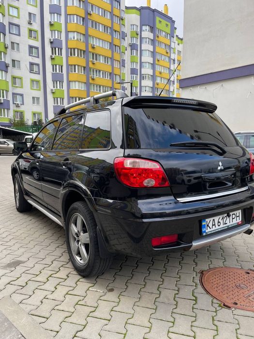 Продам Mitsubishi Outlander 2005 року
